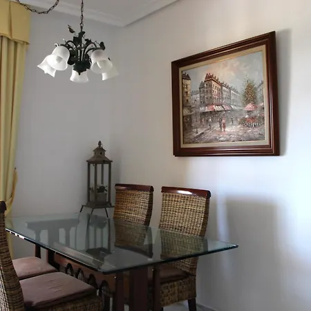 Piso Cerca De Puerto Banus 马尔韦利亚