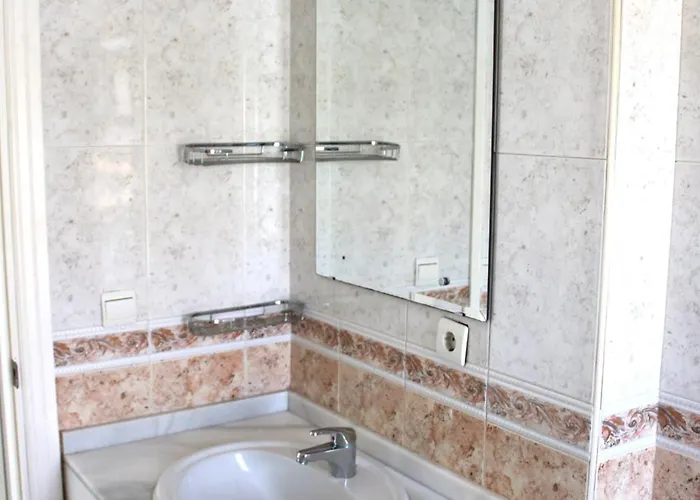 Piso Cerca De Puerto Banus Marbella