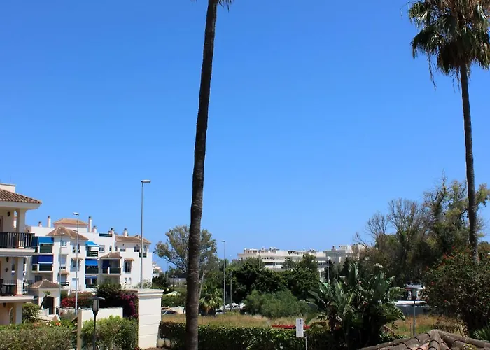 Piso Cerca De Puerto Banus * Marbella